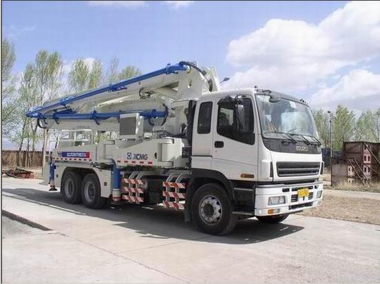 徐州工程機(jī)械集團(tuán)混凝土泵車產(chǎn)品中心 高效混凝土機(jī)械的領(lǐng)航者